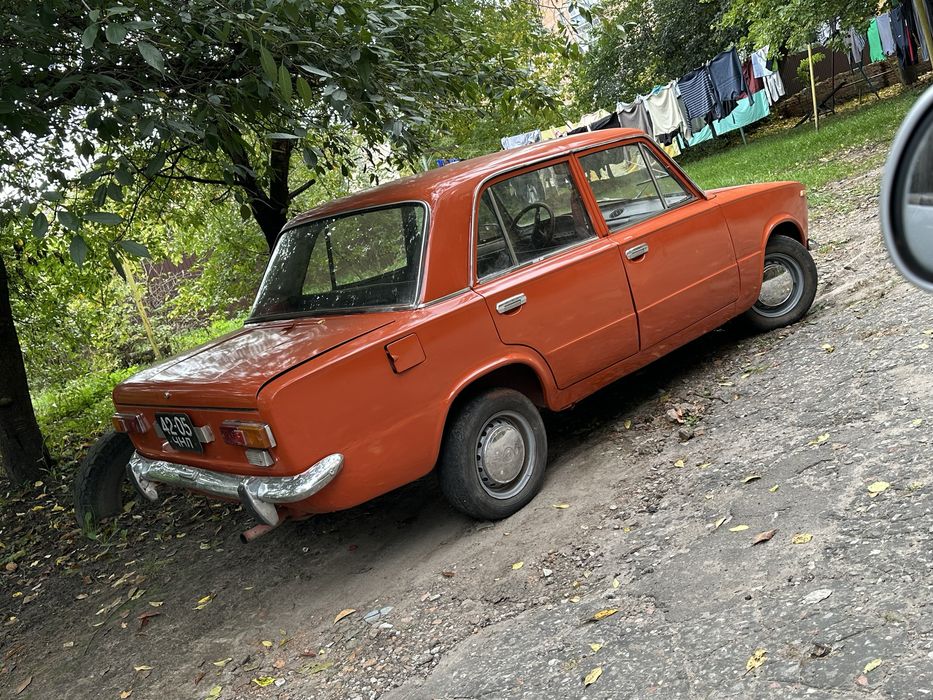 Продам 2101 1976 г на полном ходу