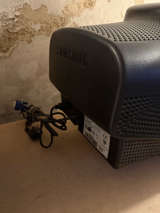 Monitor komputerowy Samsung SyncMaster 793 DF