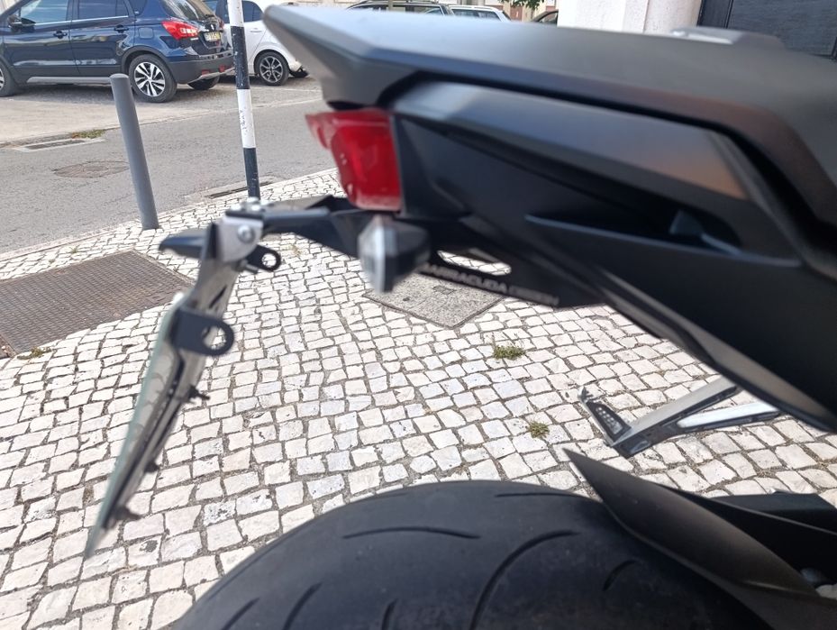 Honda cb 650 r 2023