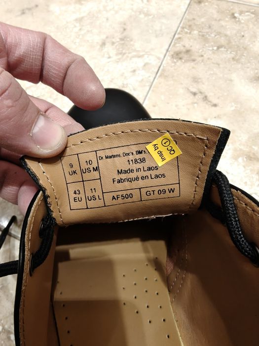 Чоловіче взуття Dr. Martens