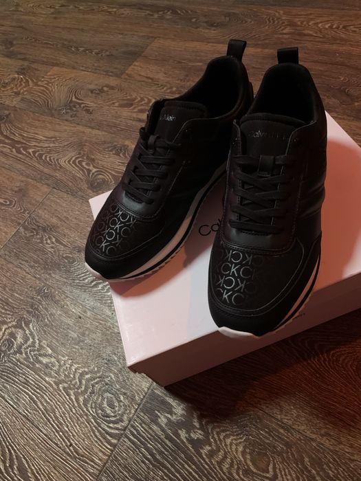 Кроссовки clavin klein