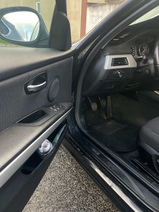 BMW 318d Touring E91 143PS | 2010 | 303.000 km |