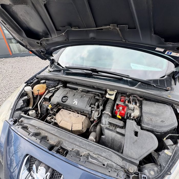 Peugeot 308 - 1.6 Бензин МКПП