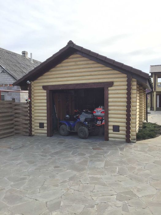 Продам шикарный сруб в Новоселовке.  Авторский ремонт. Рядом река .