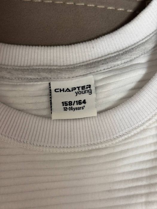 Біла  кофта на підлітка