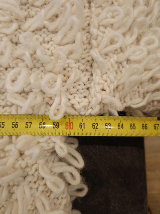 Kardigan w kolorze jasnego beżu rozmiar uniwersalny