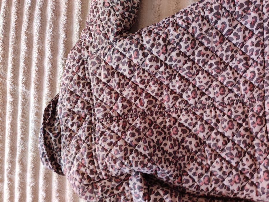 Куртка для дівчинки 3-4 роки