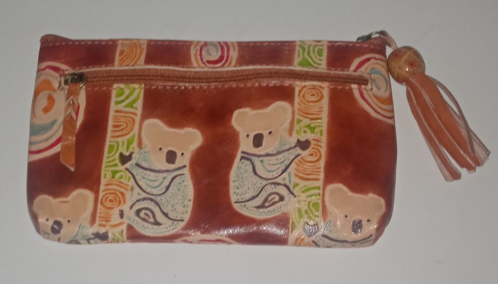 Жіночий шкіряний гаманець