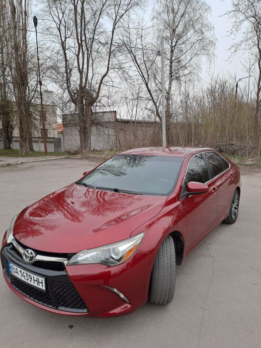 Toyota Camry v55