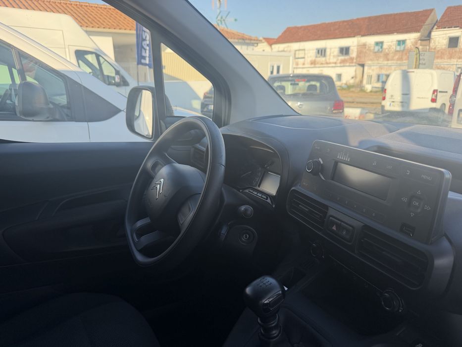Citroen Berlingo 1.5 HDI 2022 Cammes de 8  Iva incluido no Preço