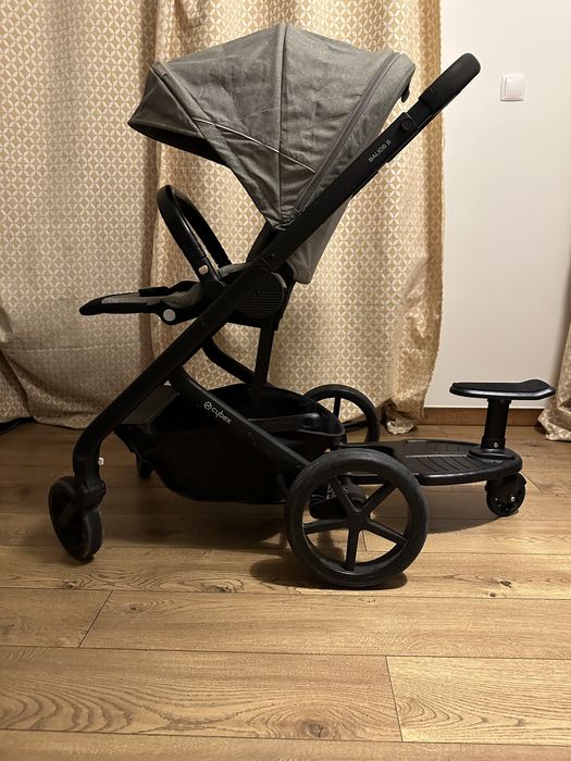 Ovo, base e carrinho de bebé Cybex