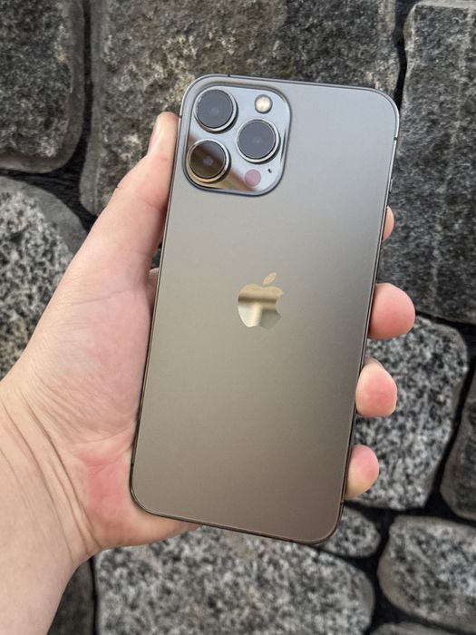 Apple IPhone 13 Pro Max 256 Gb Graphite Neverlock 98% акб