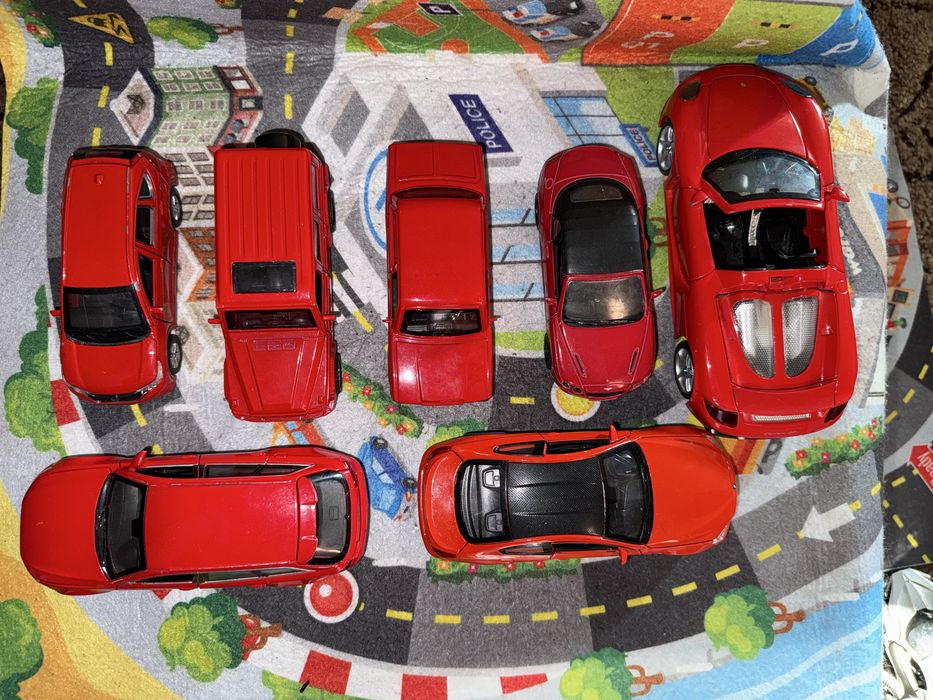 Машинки металлические