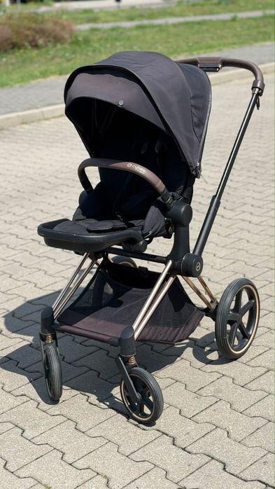 Cybex Priam 2.0 Deep Black