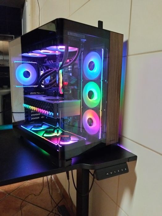 pc gaming ou workstation - intel ultra 7 270K plus - RX 9070 XT - 32GB - 2TB