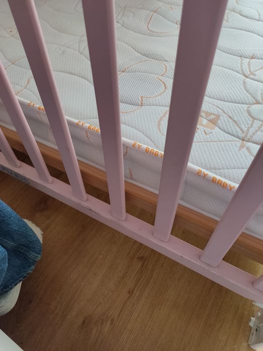 Berço / cama de bebé (sem colchão)