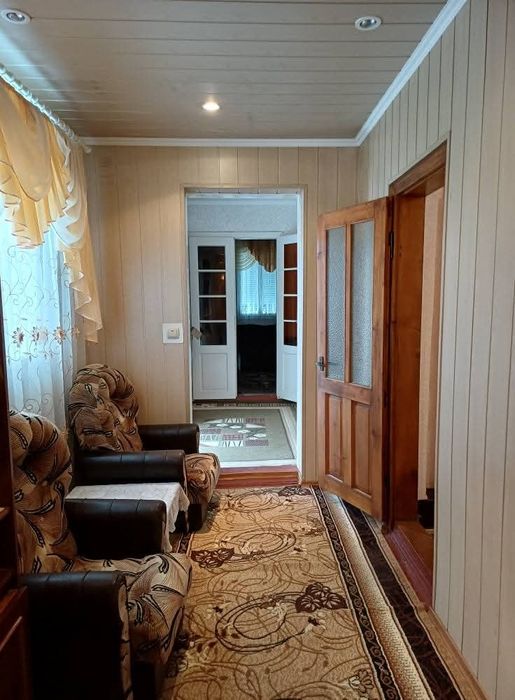 М. Новоселиця. Продаються два будинка на одному подвір'ї