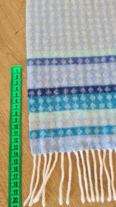 Szalik Szal 100% Lambswool Wełna Wool. Baby blue Błękitny Liliowy
