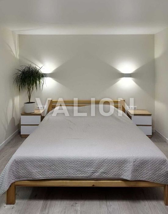 Продаж 2-кім квартири на вул. Олега Мудрака (Наумова) 41. Академ