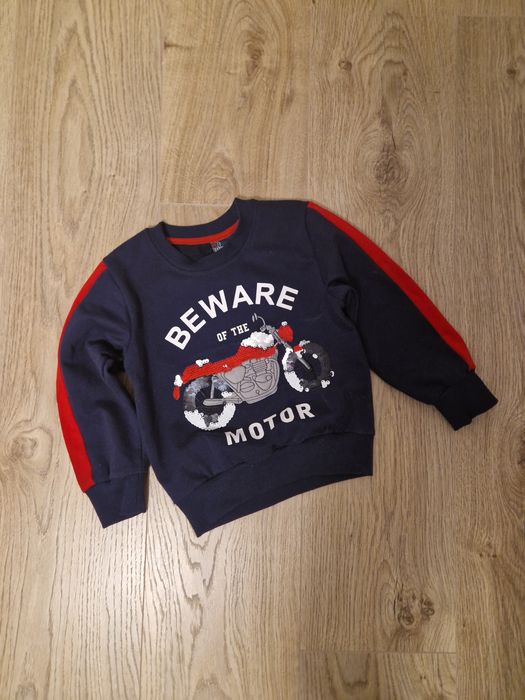 Bluzs z cekinami dla chłopca