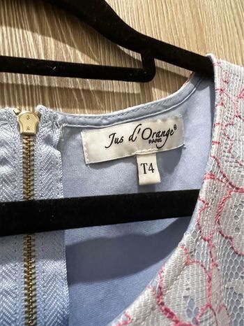 Vestido Jus D’Orange azul claro com flores