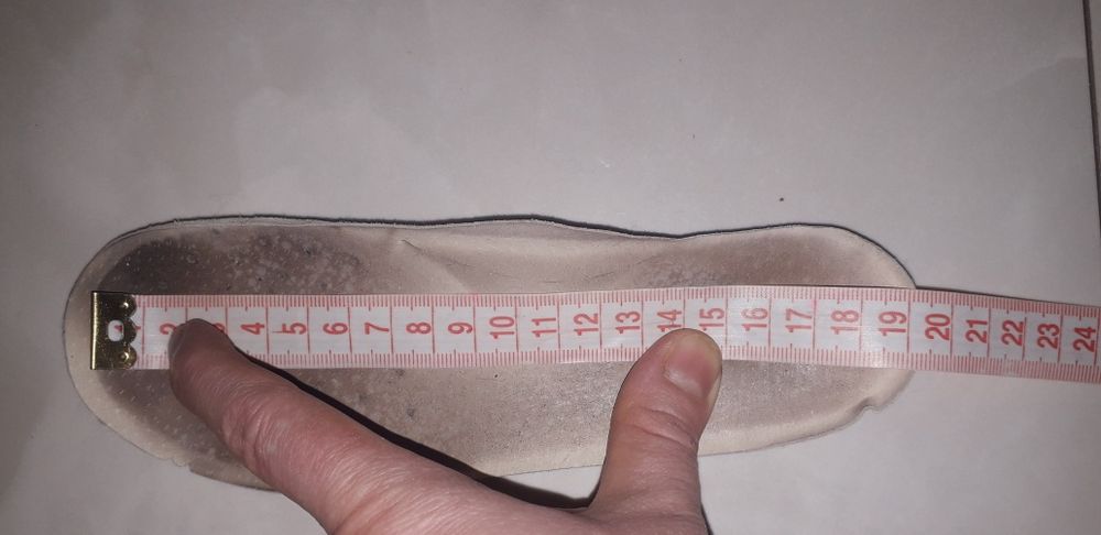 Продам     тапочки