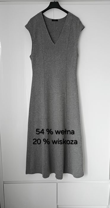 Massimo Dutti wełniana sukienka midi szara z krótkim rękawem wełna