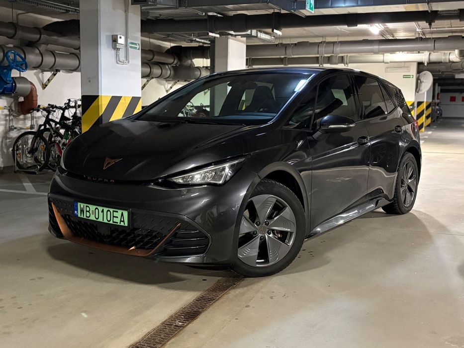 Cupra Born Bezwypadkowy gwarancja fak VAT