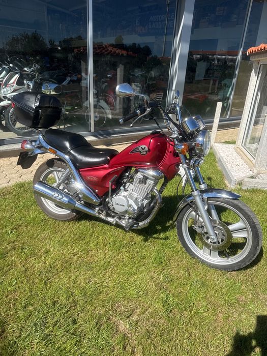Daelim vs 125cc advance