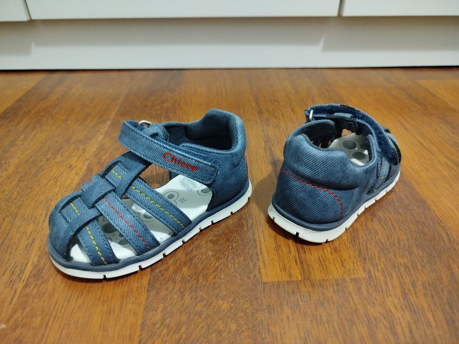 Sandálias Chicco T.20 - como novas