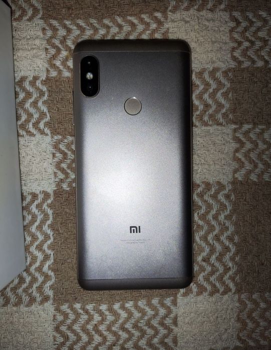 Xiaomi redmi note 5 pro  идеальное состояние
