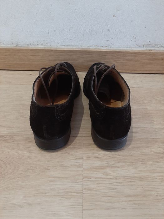 Sapatos camurça Nunes Correia