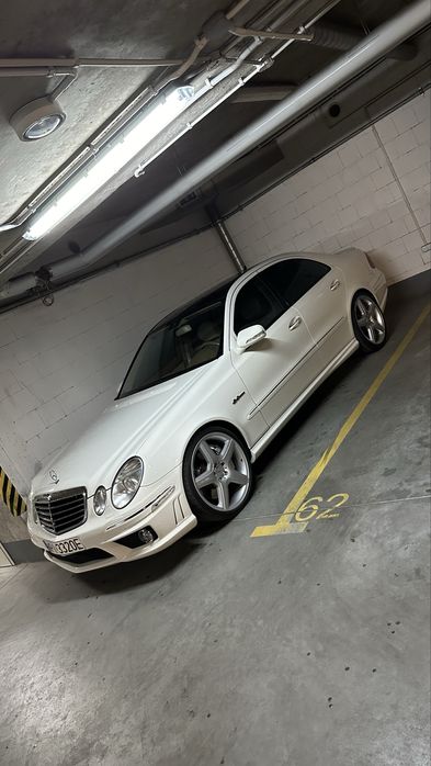 Mercedes w211 6.3 Amg