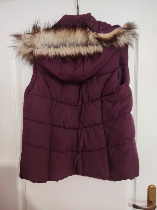 Bezrękawnik fioletowy z kapturem