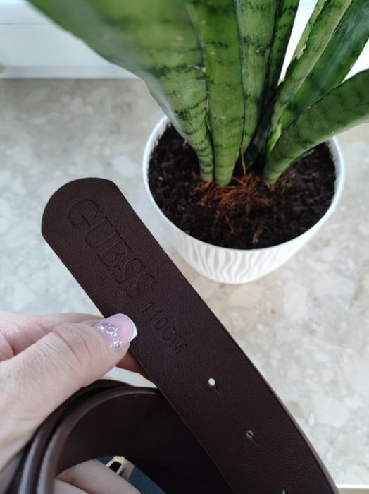 Pasek damski dwustronny Guess brązowy monogram czekoladowy 110 cm