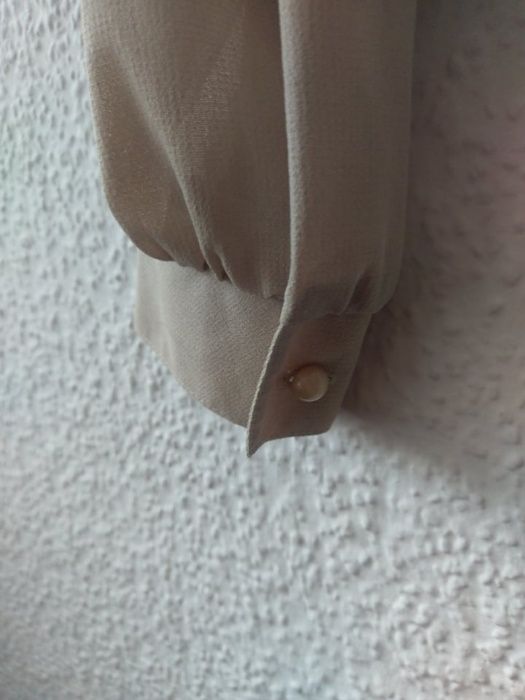 Beżowa elegancka koszulowa narzutka vintage retro M 38