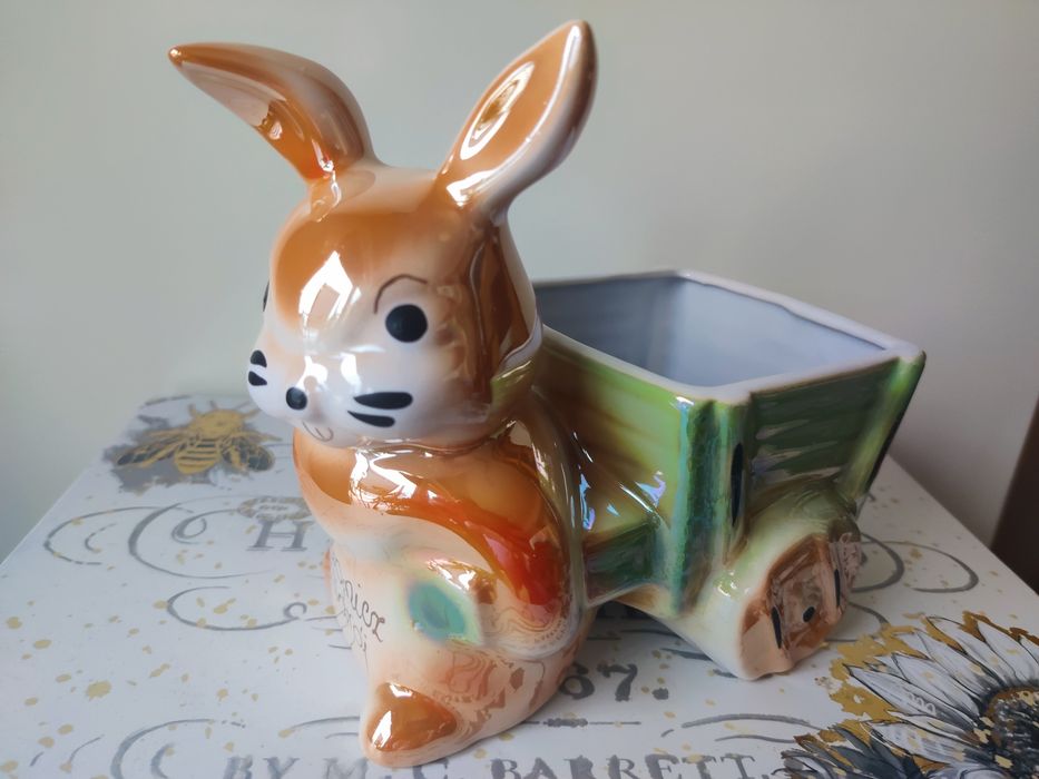 Porcelanowy króliczek PRL, ceramika