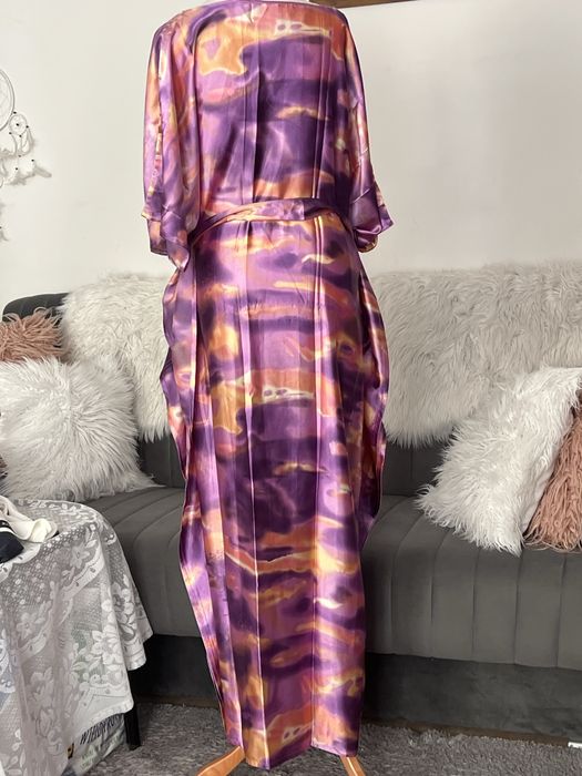 Sukienka Butik r. U oversize.  motyl, nietoperz.
