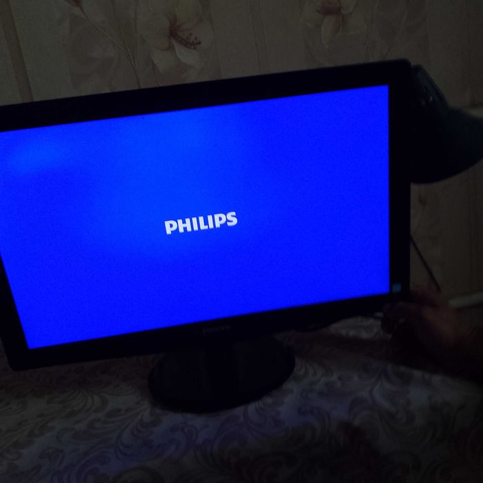 Монітор PHILIPS