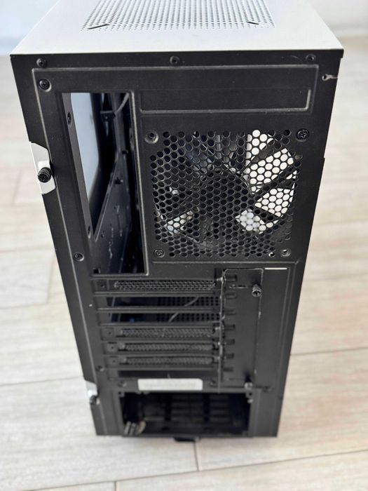 Корпус NZXT H510 Flow White з СВО Cooler Master MasterLiquid Lite 240