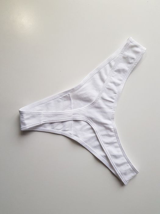 Lindex nowe bawełniane stringi S