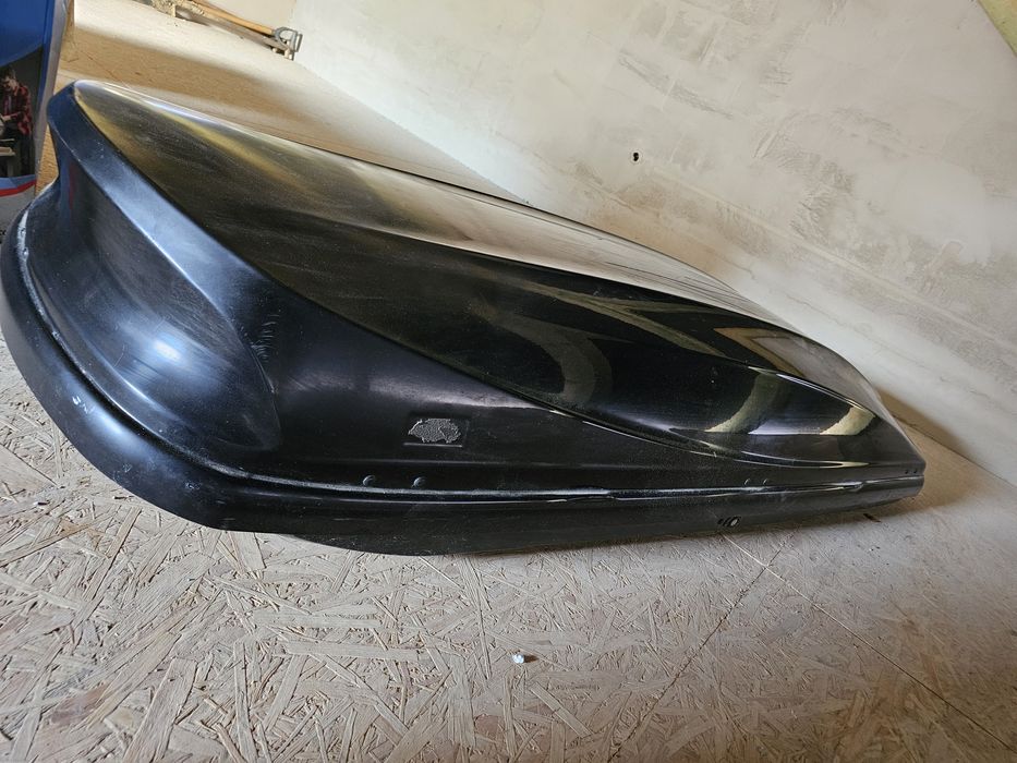 Box dachowy BMW 460