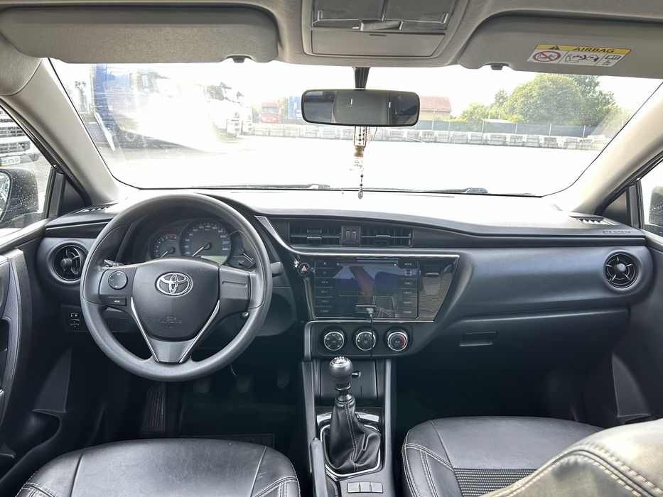 TOYOTA COROLLA 2016 рік, пробіг 87 тис. (обслуговуваня на Тойоті сер.)