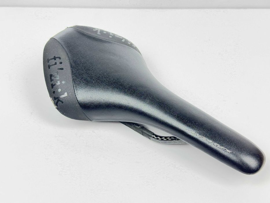 Siodełko Szosowe Carbon FIZIK ANTARES BRAIDED Szosa Ultra Lekkie 158 g