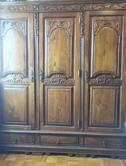 Quarto completo mobilia em madeira maciça estilo d. Jose