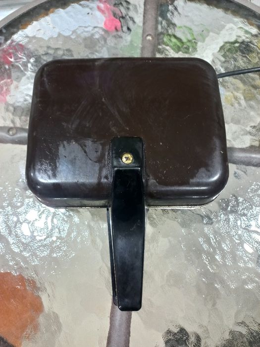 Вафельниця Ласунка