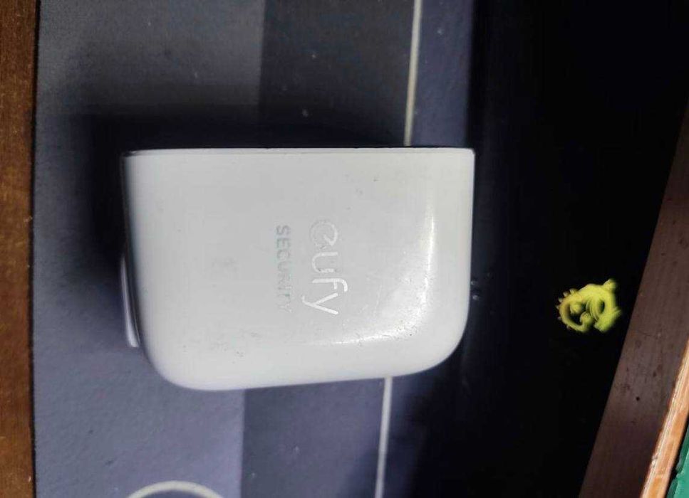 Камера відеоспостереження eufy 2c pro