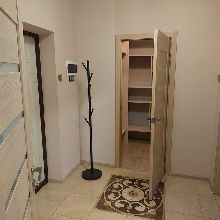 Затишна 2 кімнатна квартира в новому будинку на вул. Теремківська 3А