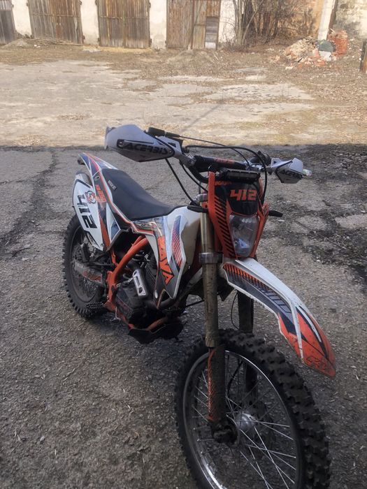 Продам Kaya 412.