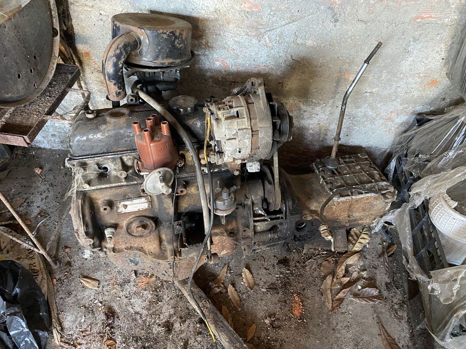 4 motores e 3 caixas para renault 4l